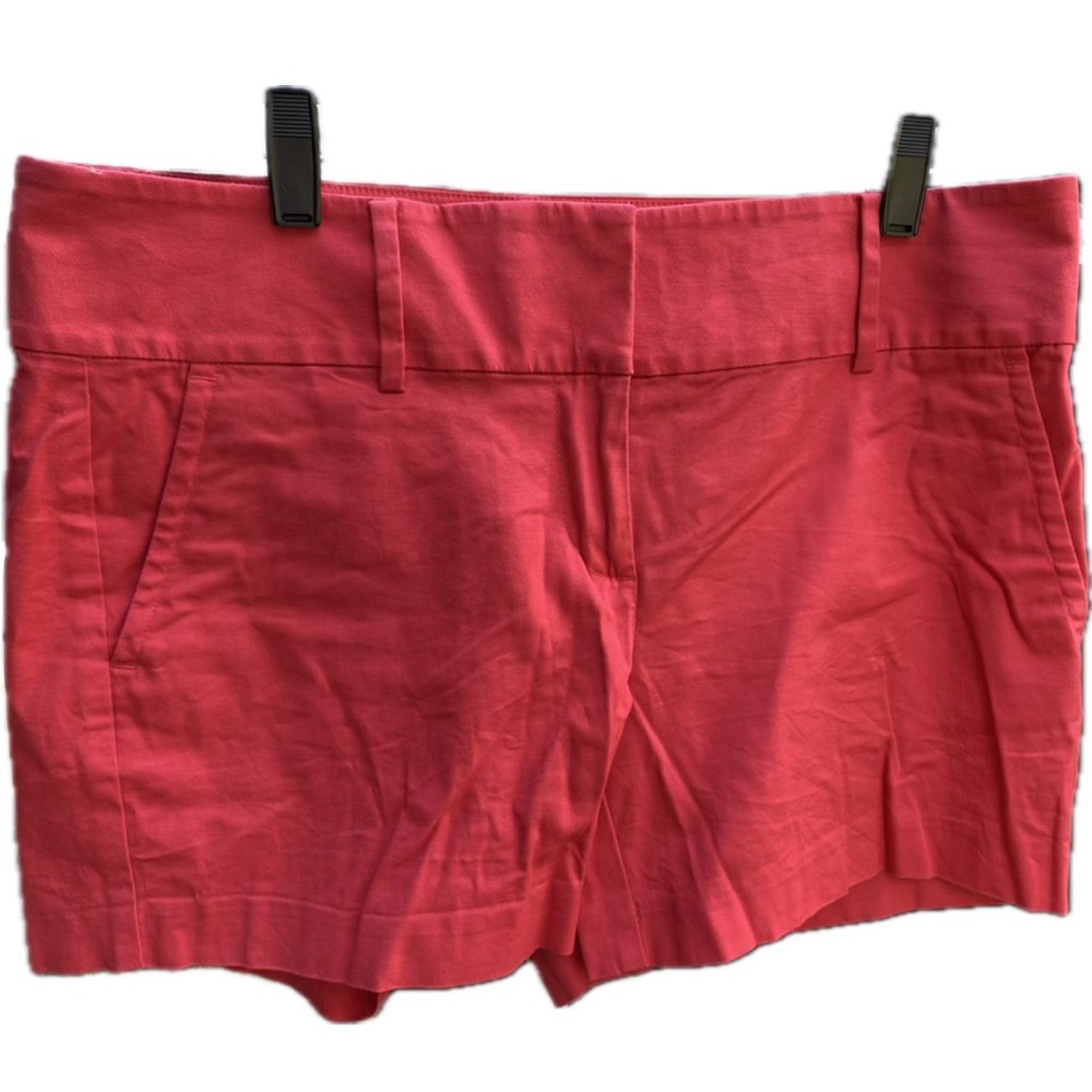 Ann Taylor Coral Signature style shorts